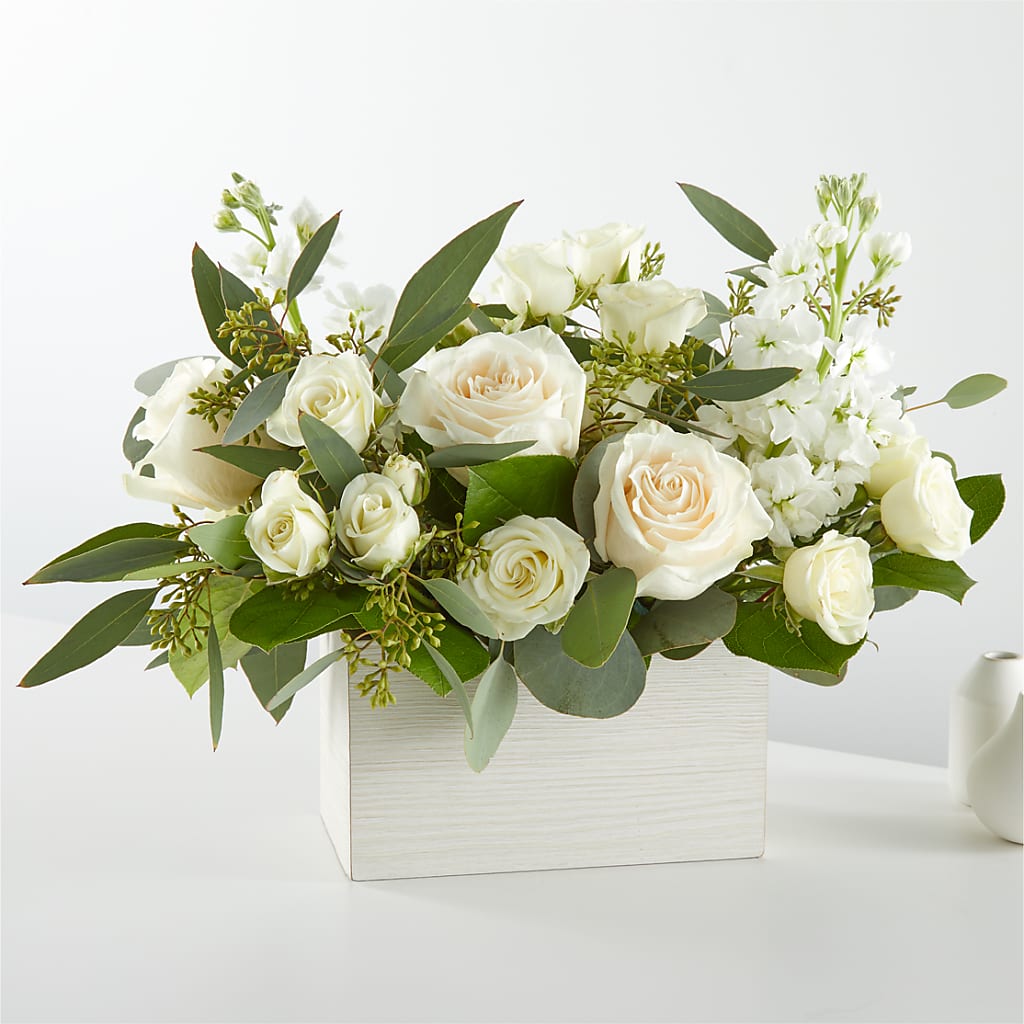 Fresh Linen Box Bouquet – Indiana Floral/flower Boutique, Indiana PA