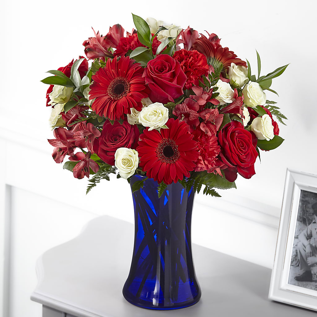 Hearts Embrace Bouquet – Indiana Floral/flower Boutique, Indiana PA