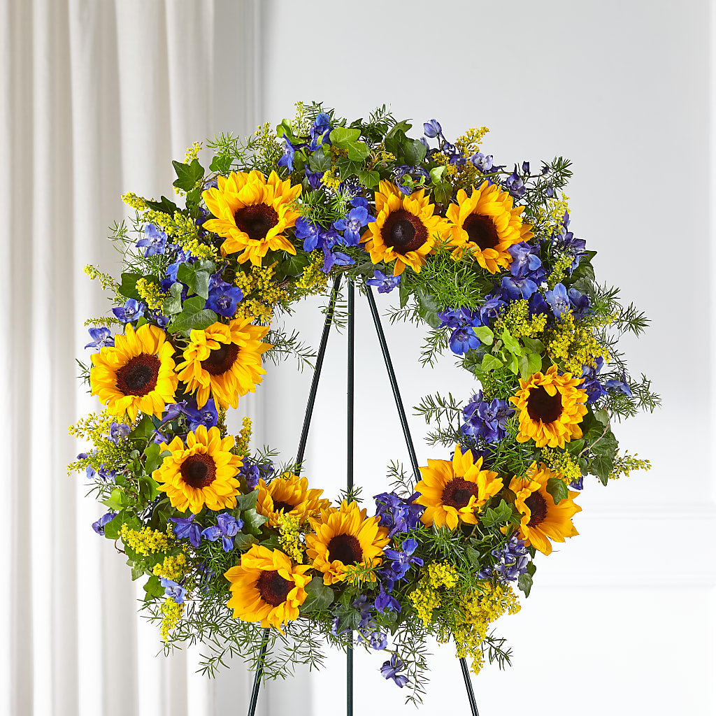 Bright Rays Wreath – Indiana Floral/flower Boutique, Indiana PA