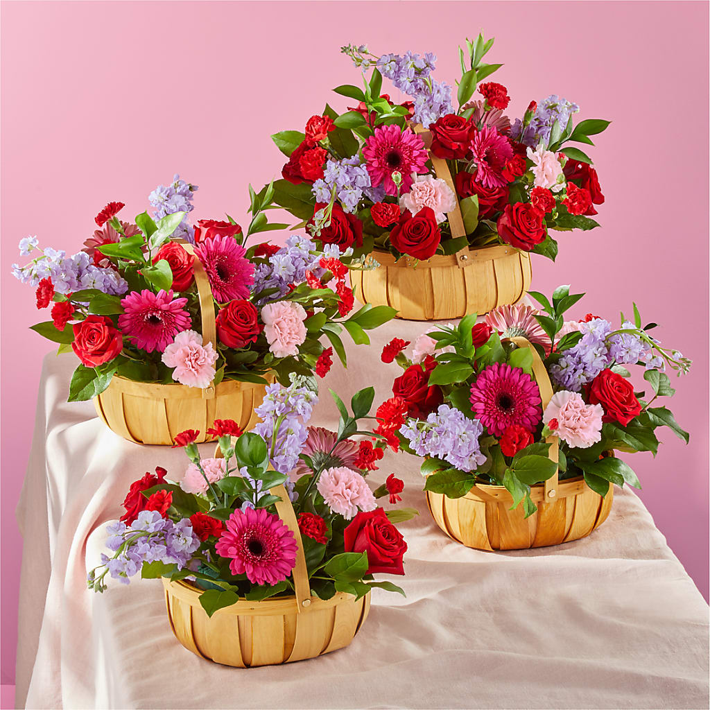 Pink Picnic Basket – Indiana Floral/flower Boutique, Indiana PA