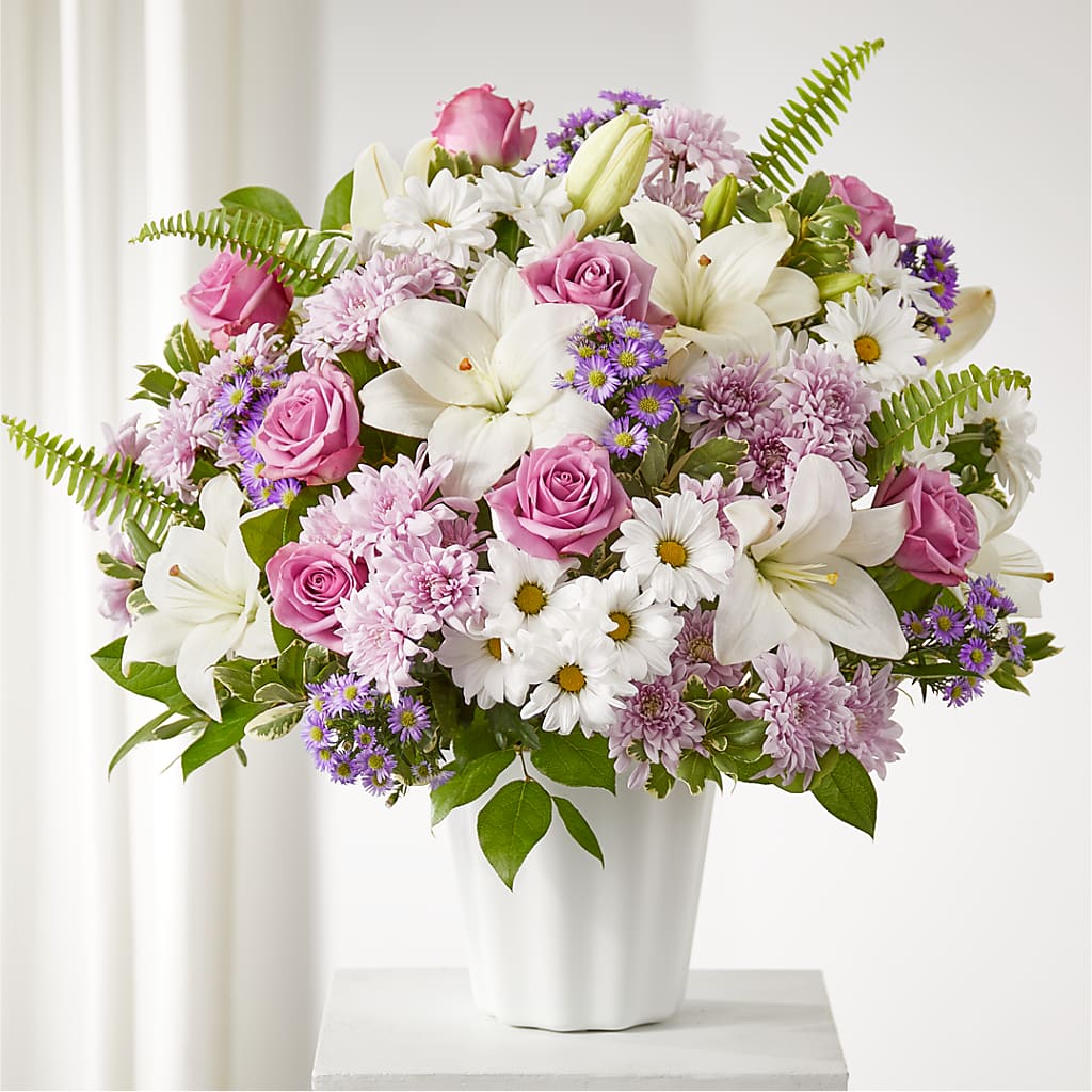 Warmest Thoughts Tabletop Basket – Indiana Floral/flower Boutique, Indiana PA