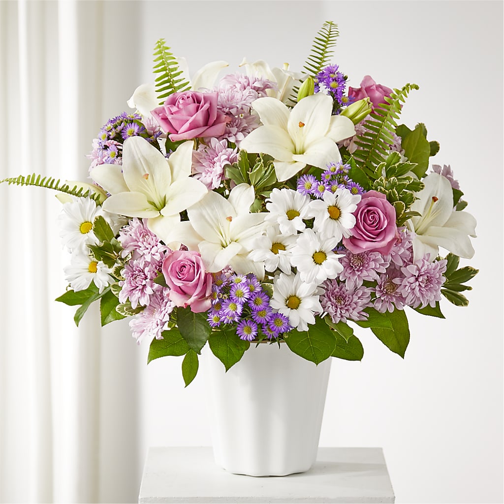 Warmest Thoughts Tabletop Basket – Indiana Floral/flower Boutique, Indiana PA