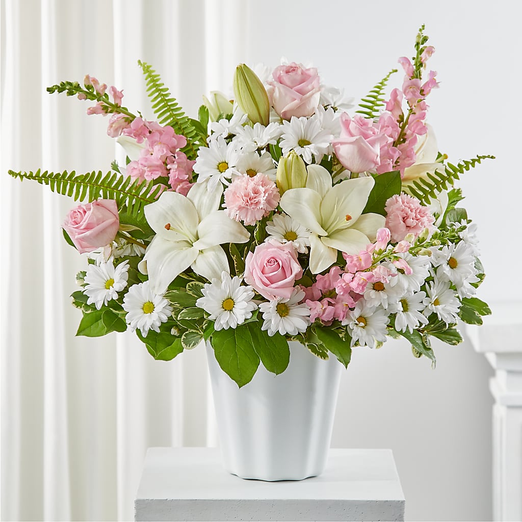 Soft Touch Tabletop Basket – Indiana Floral/flower Boutique, Indiana PA