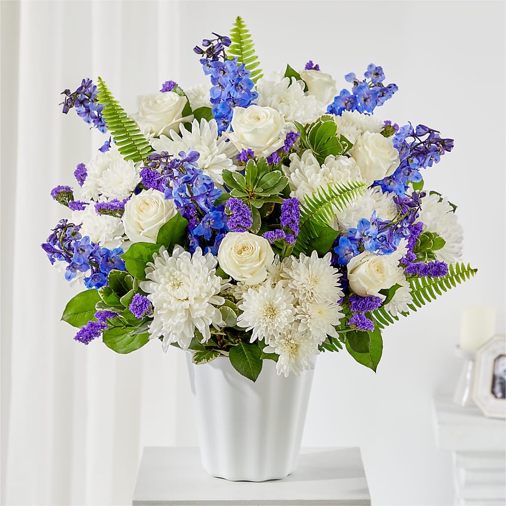 Hold Dear Tabletop Basket – Indiana Floral/flower Boutique, Indiana PA
