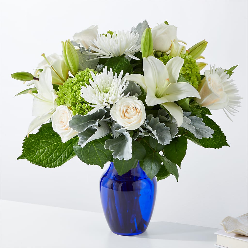 Snowy Dreams Bouquet – Indiana Floral/flower Boutique, Indiana PA