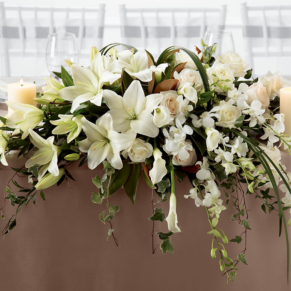 White Linen Arrangement – Indiana Floral/flower Boutique, Indiana PA