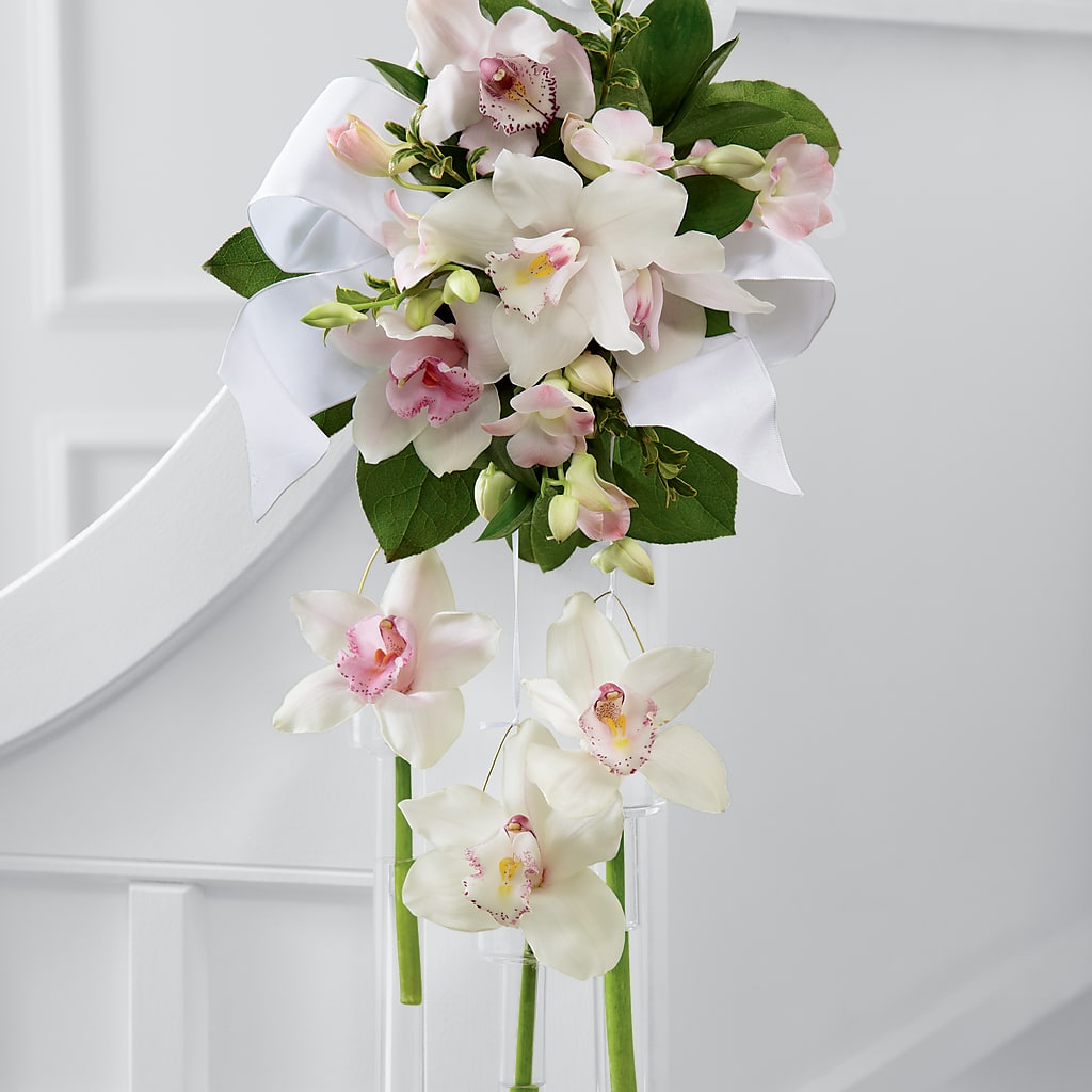 Perfect Entrance Pew Arrangement – Indiana Floral/flower Boutique, Indiana PA