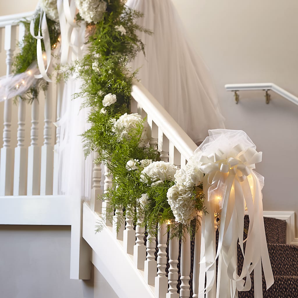 Champagne Dreams Garland – Indiana Floral/flower Boutique, Indiana PA