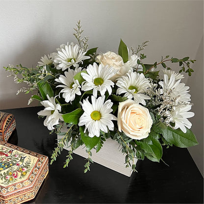 Fresh Linen Box Bouquet –  Indiana Floral/flower Boutique, Indiana PA
