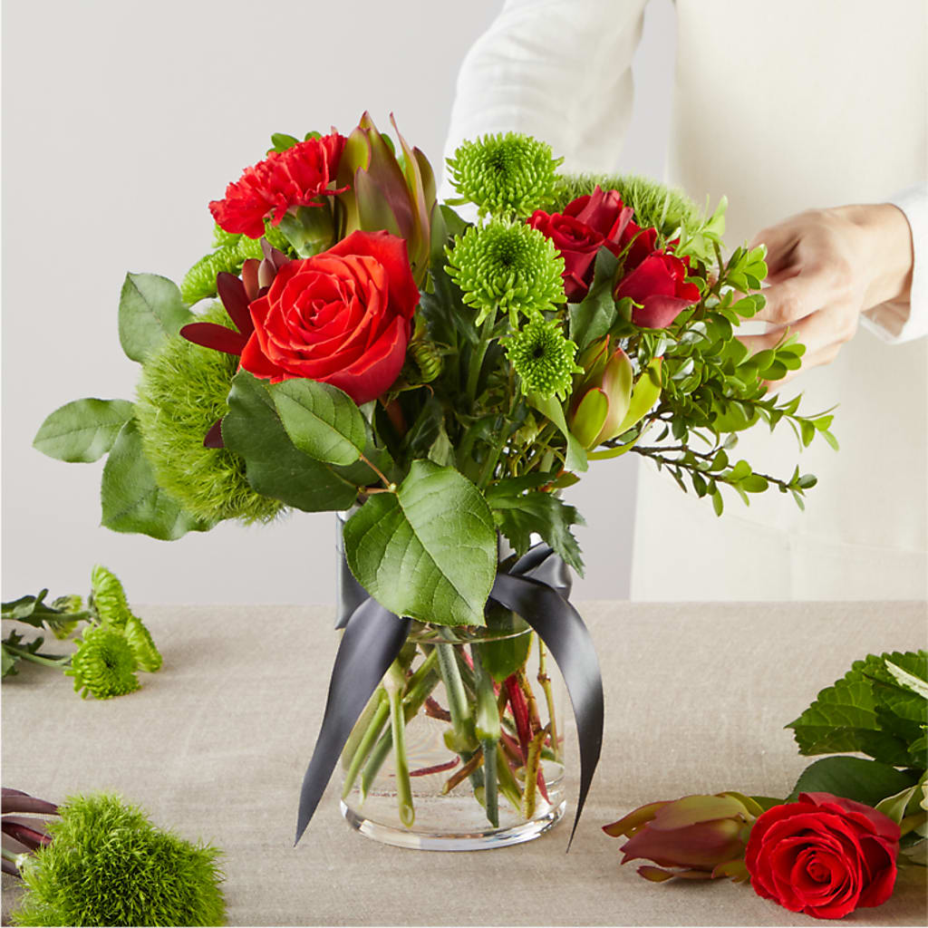 Heritage Kindle – A Florist Original –  Indiana Floral/flower Boutique, Indiana PA
