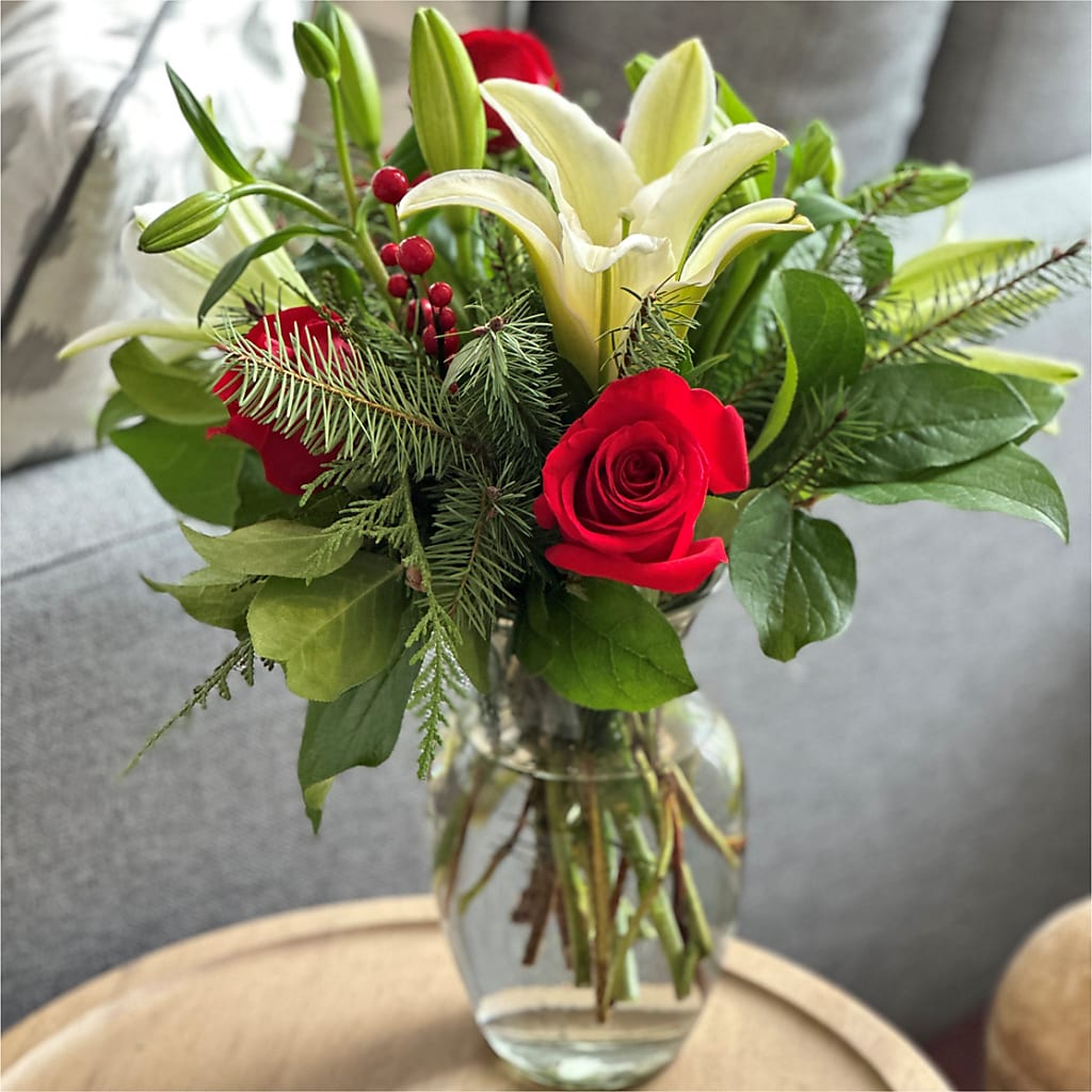 Sparkling Snowflakes Bouquet –  Indiana Floral/flower Boutique, Indiana PA